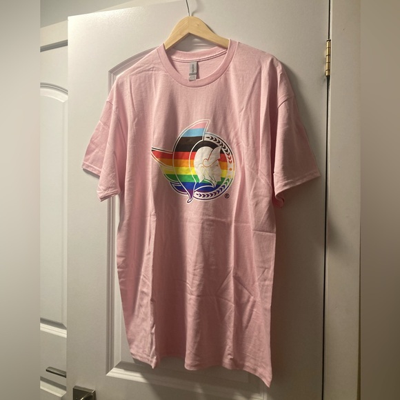 FREE ADD-ON 🆓 NWOT Mens NHL Ottawa Senators pink t-shirt with logo, size XL - Picture 3 of 8